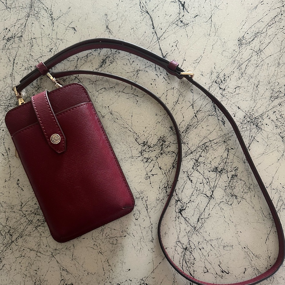 Michael Kors Jet Set Travel Crossbody